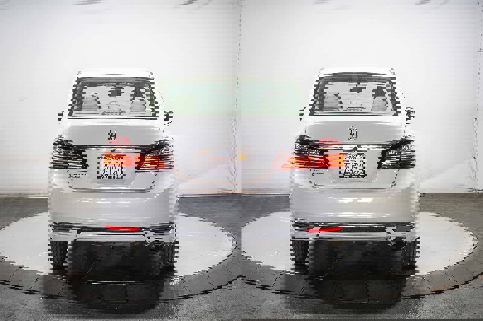 Used 2017 Honda Accord LX image 5