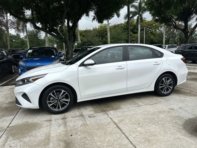 Used 2024 Kia Forte LXS FWD image 16