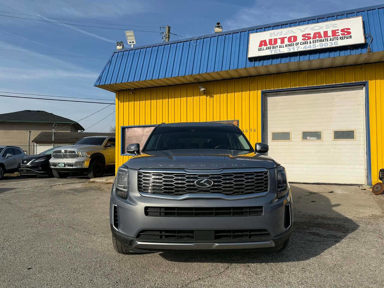 Used 2020 Kia Telluride S w/ S 8 Passenger Seating Package image 2