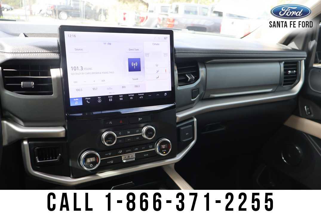 Used 2024 Ford Expedition XLT image 38