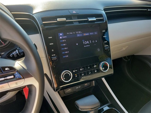 Used 2023 Hyundai Tucson SE image 22