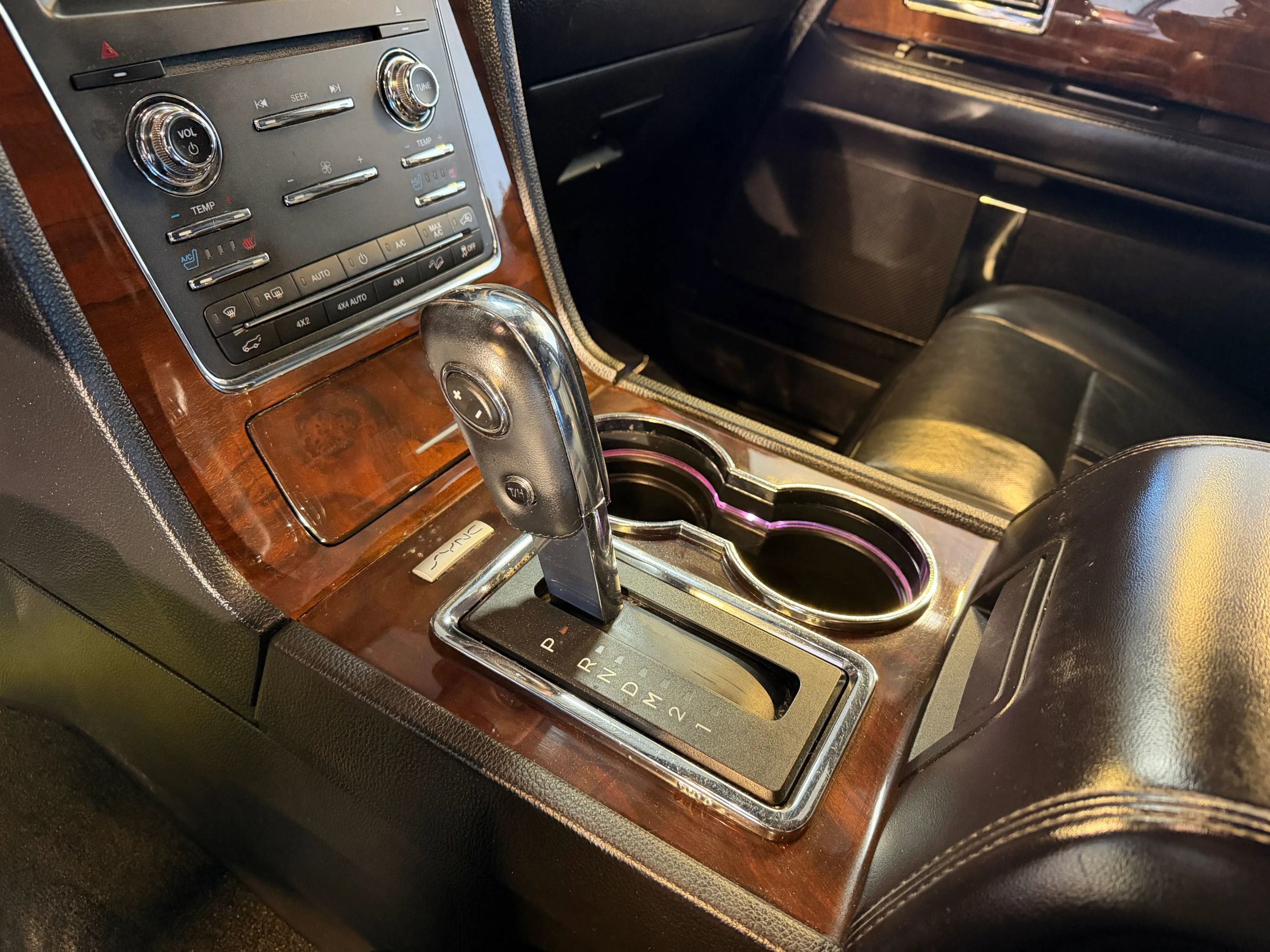 Used 2017 Lincoln Navigator L Select image 20