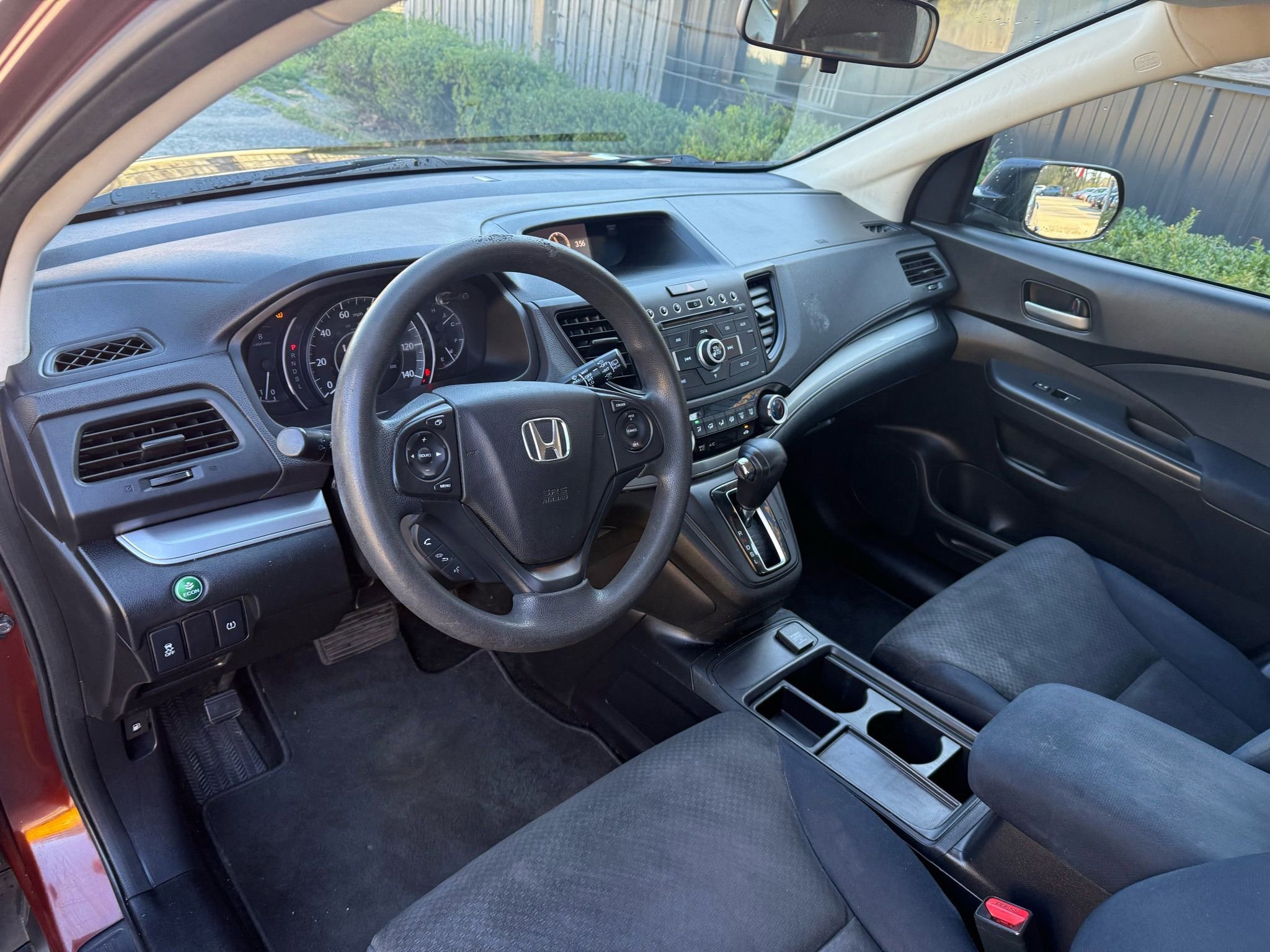 Used 2015 Honda CR-V LX image 12