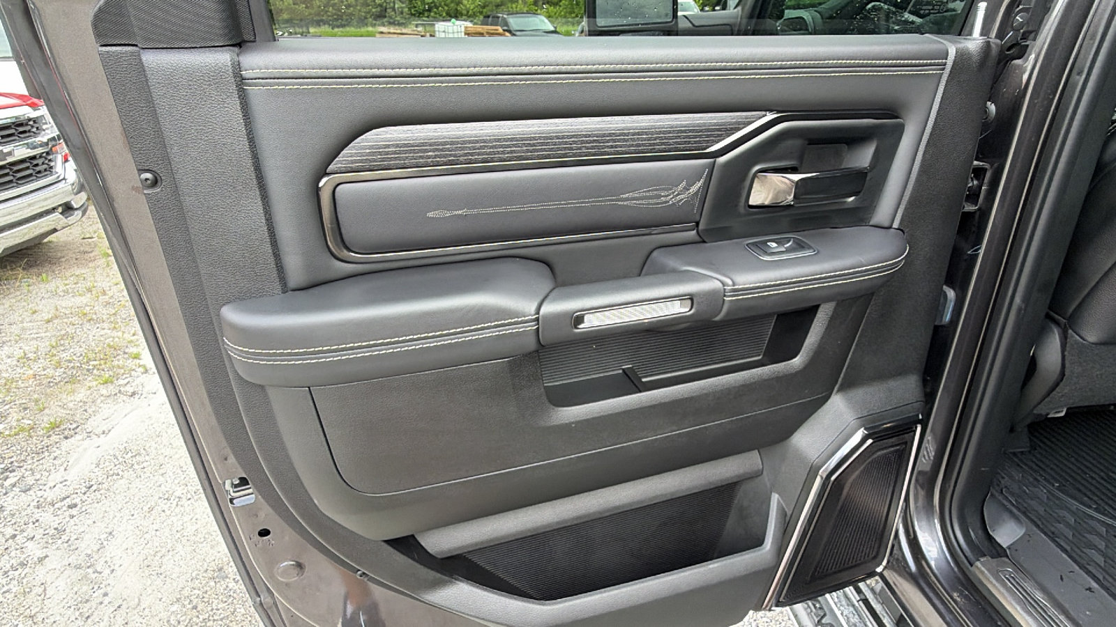 Certified 2024 RAM 3500 Limited AWD/4WD image 23