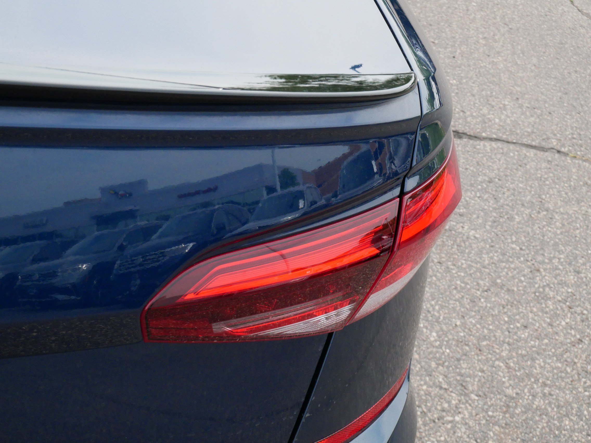 Certified 2020 Volkswagen Passat 2.0T R-Line FWD image 17
