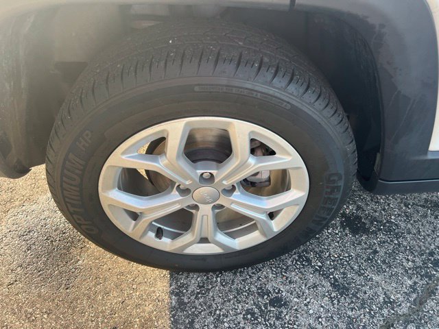 Used 2024 Jeep Compass Latitude AWD/4WD image 22