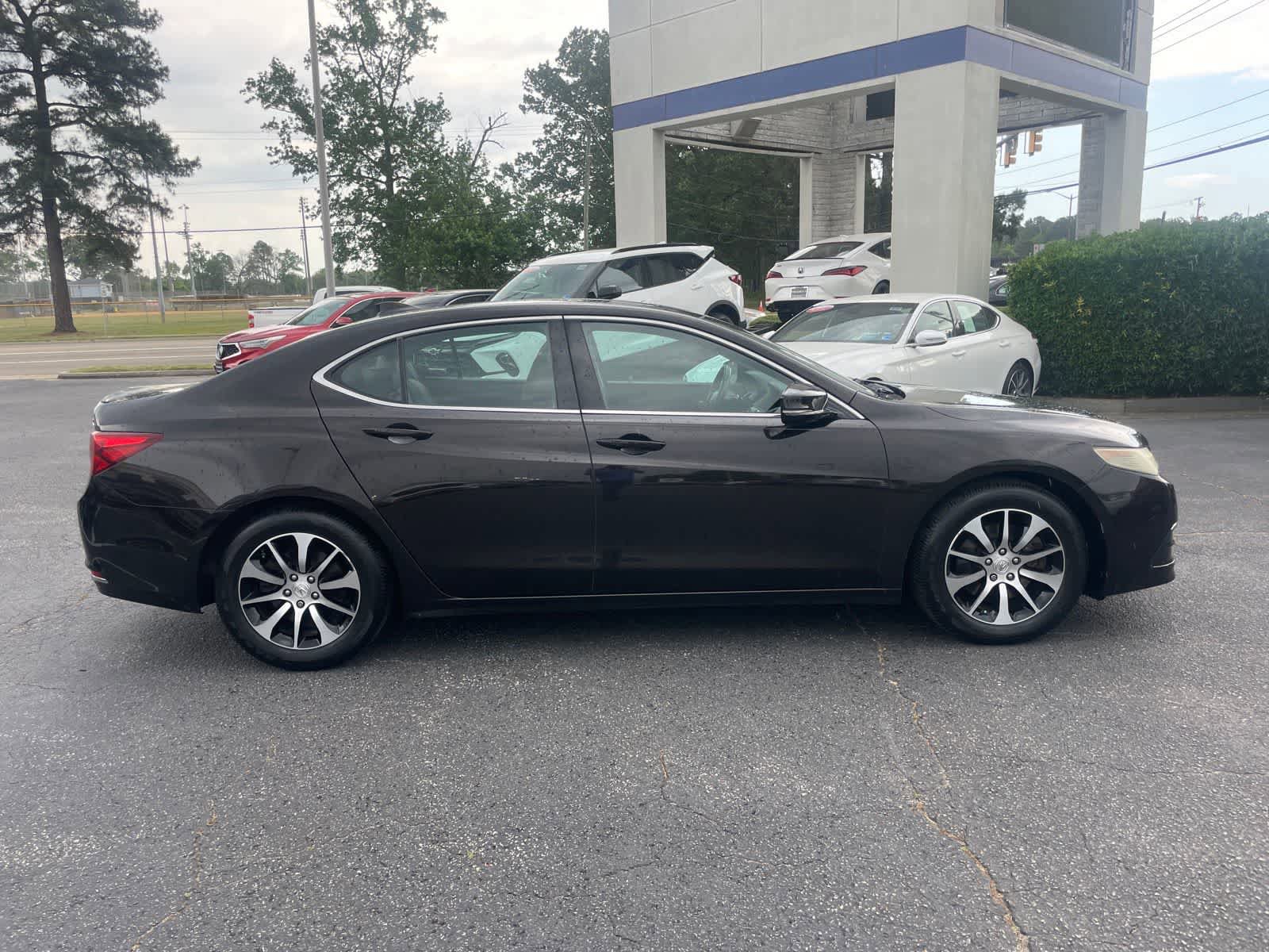 Used 2015 Acura TLX w/ Technology Package FWD image 6