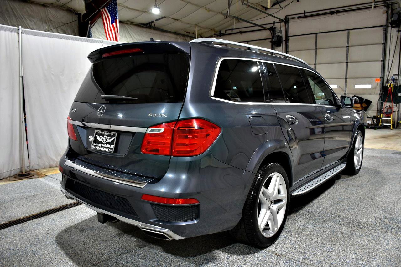 Used 2015 Mercedes-Benz GL 550 4MATIC w/ Accessory Chrome Package image 30