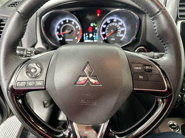 Used 2025 Mitsubishi Outlander Sport SE AWD/4WD image 19