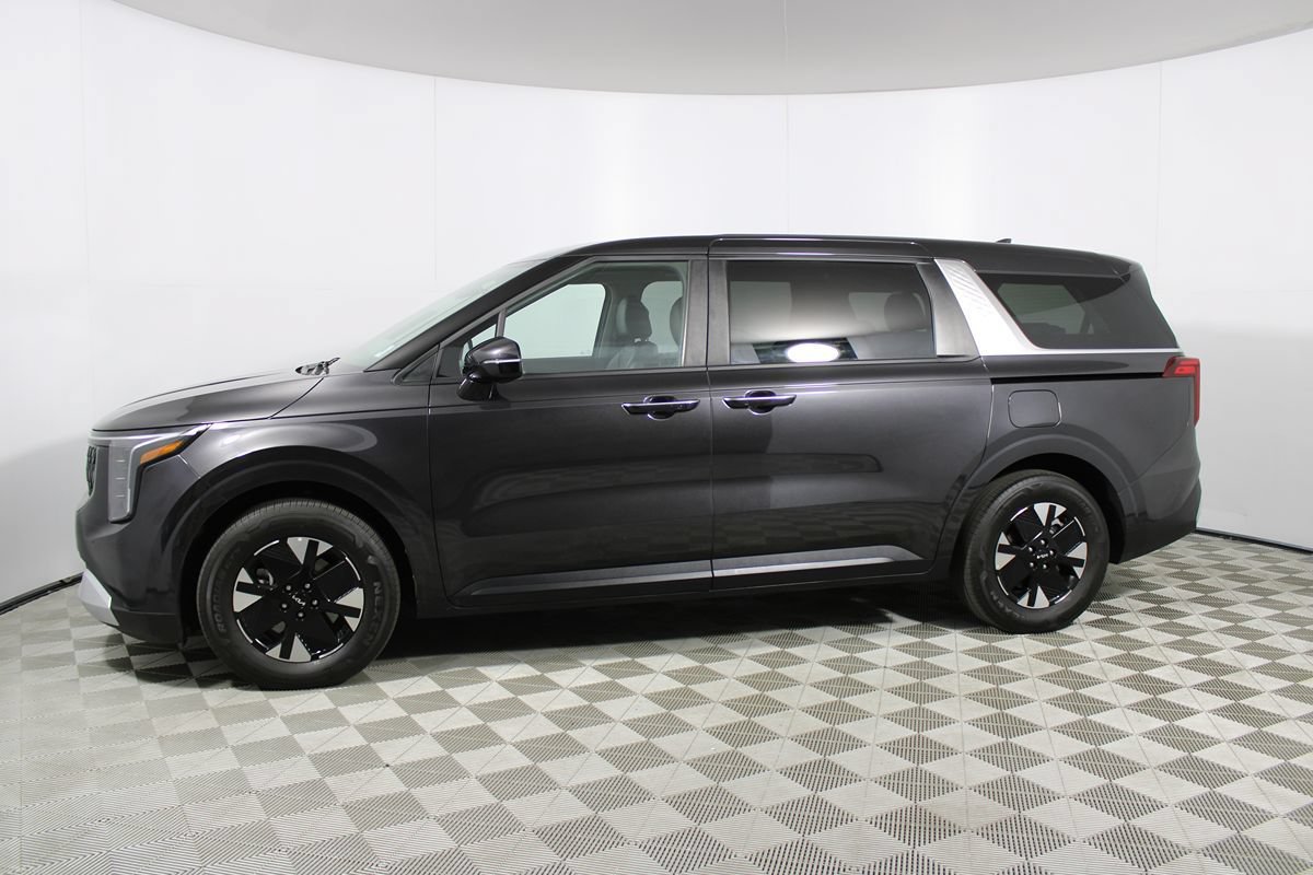 Used 2026 Kia Carnival LXS FWD image 63
