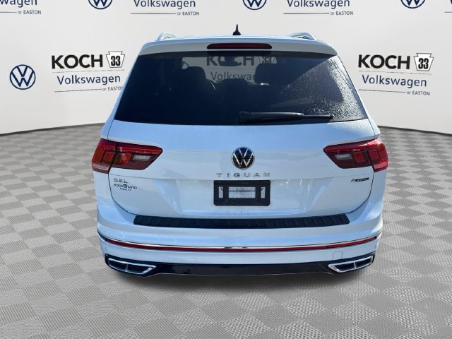 Used 2023 Volkswagen Tiguan SEL R-Line AWD/4WD image 7