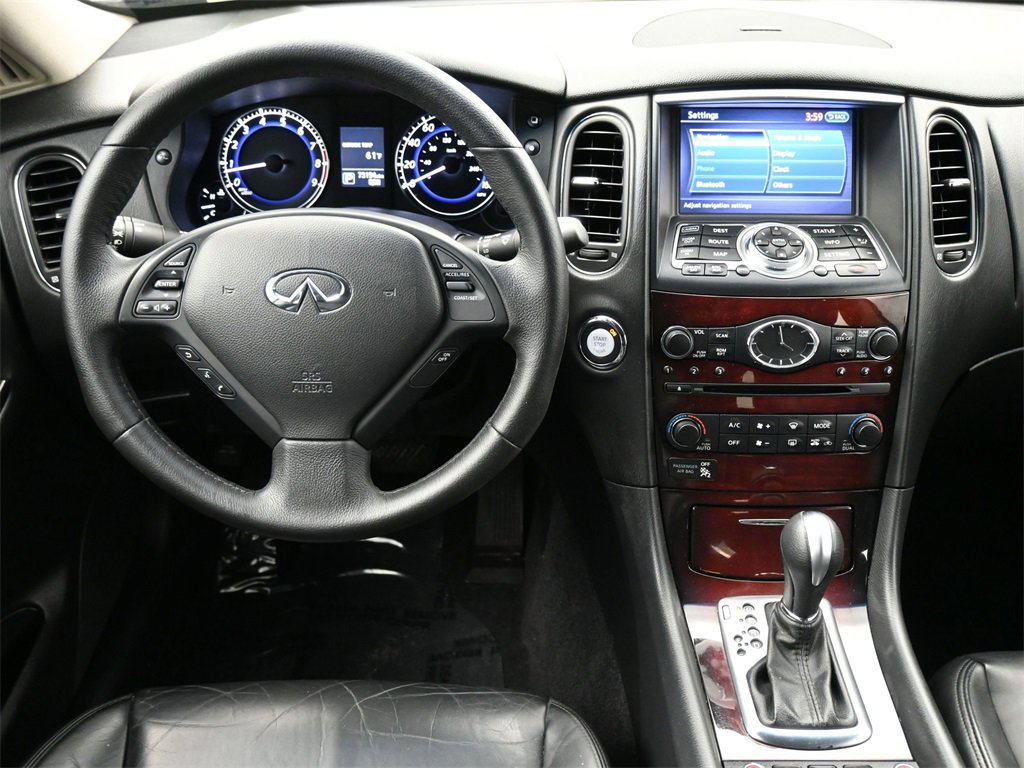 Used 2017 INFINITI QX50 2WD w/ Premium Plus Package image 5