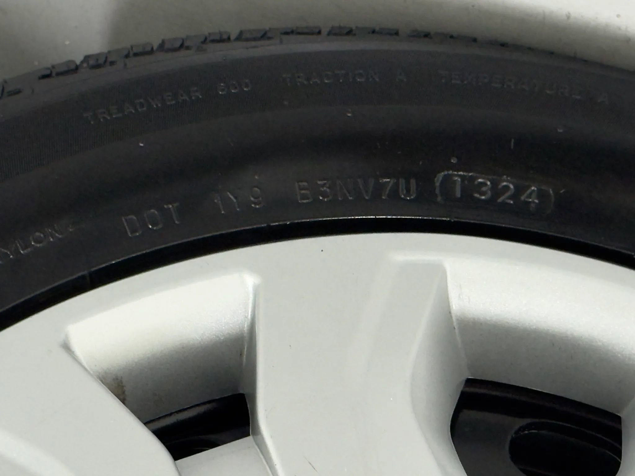 Used 2020 Ford Transit Connect XL image 36