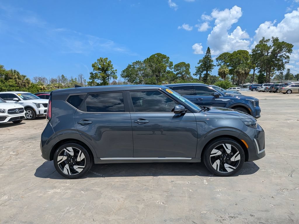 Certified 2023 Kia Soul GT-Line FWD image 9