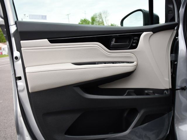 New 2026 Honda Odyssey Touring image 10