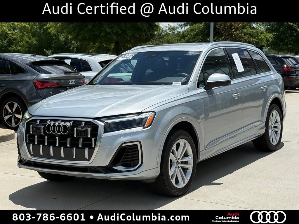 Certified 2025 Audi Q7 3.0T Premium Plus AWD/4WD image 9