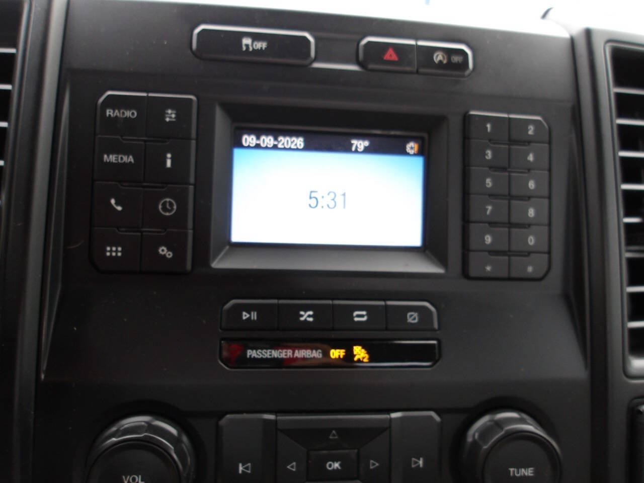 Used 2012 Nissan Sentra 2.0 SR FWD image 12