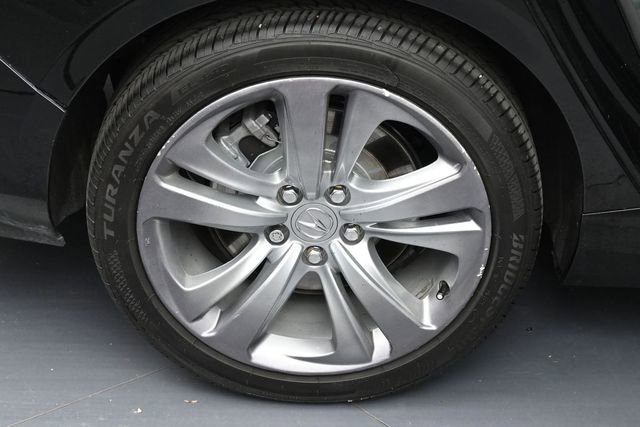 Used 2022 Acura TLX w/ Technology Package FWD image 5