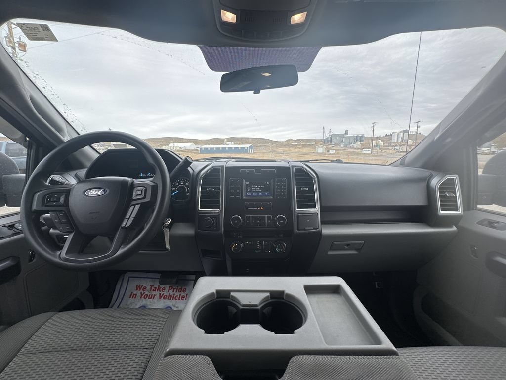 Used 2016 Ford F150 XLT AWD/4WD image 14