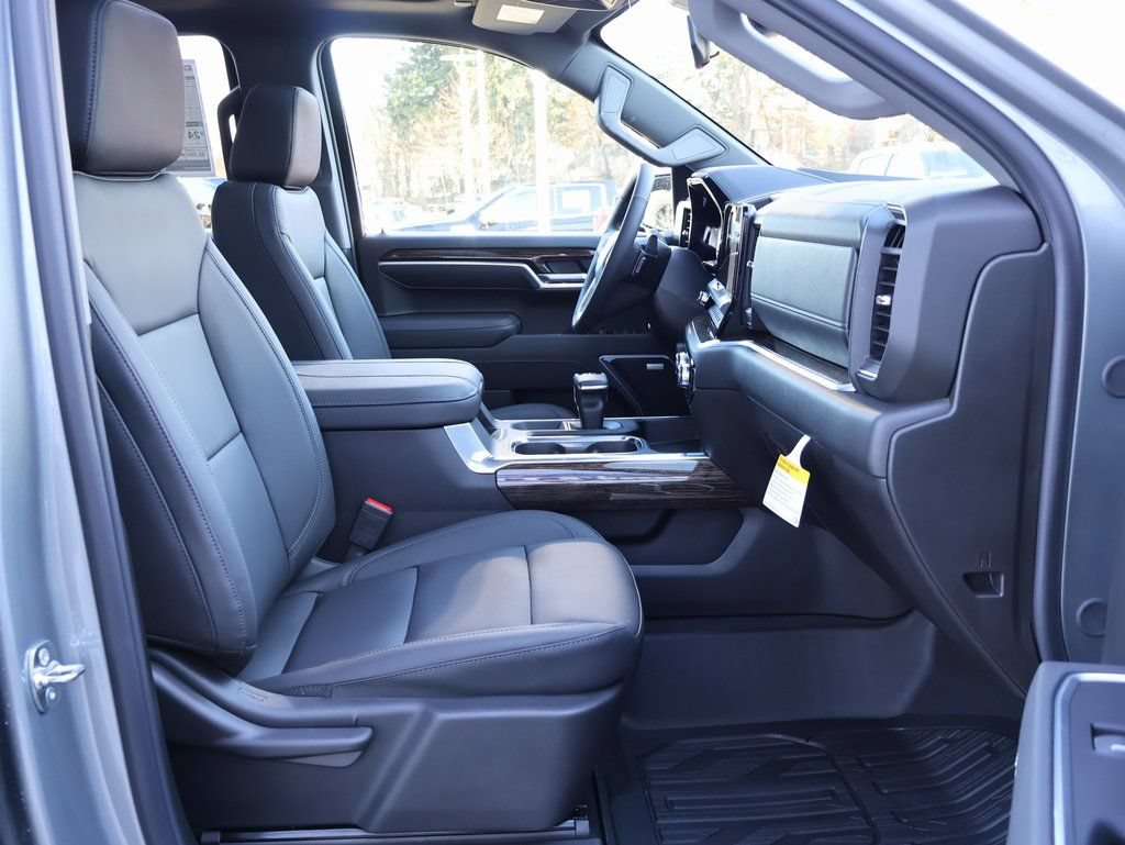 New 2026 GMC Sierra 1500 Elevation w/ Elevation Premium Package AWD/4WD image 45