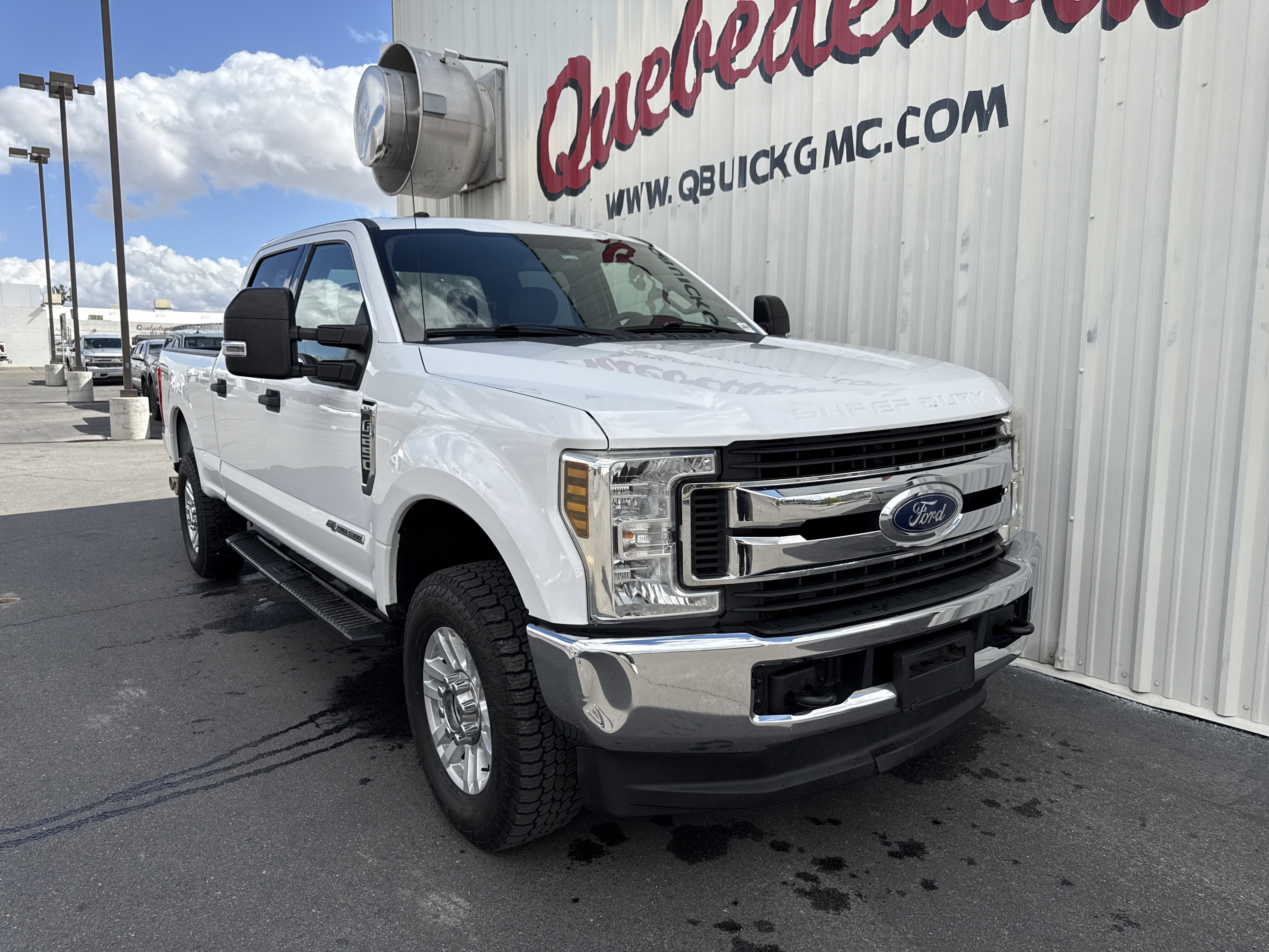 Used 2019 Ford F250 XLT w/ FX4 Off-Road Package AWD/4WD image 41