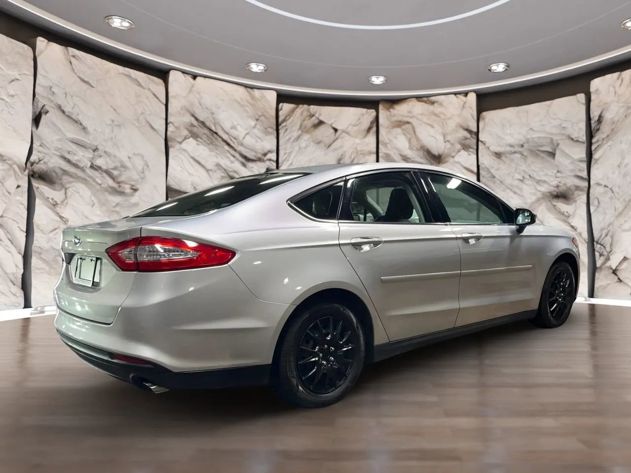 Used 2014 Ford Fusion S image 10