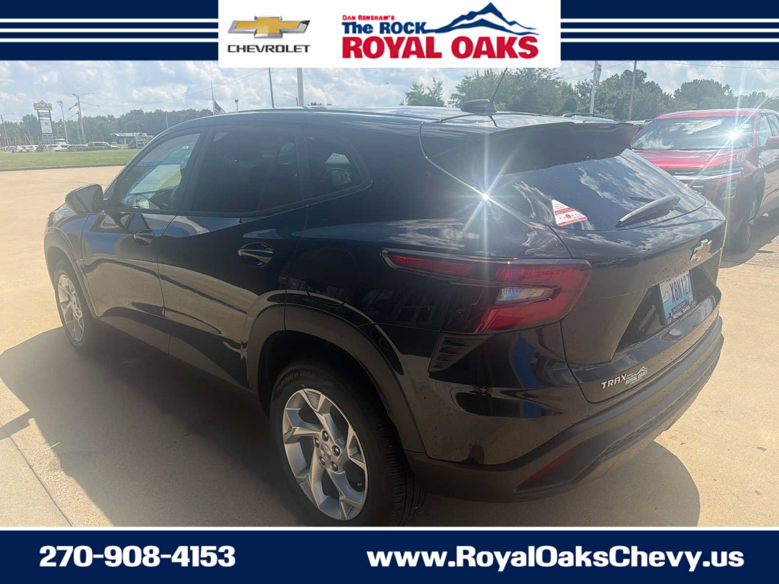 Used 2026 Chevrolet Trax LS w/ LS Convenience Package FWD image 3