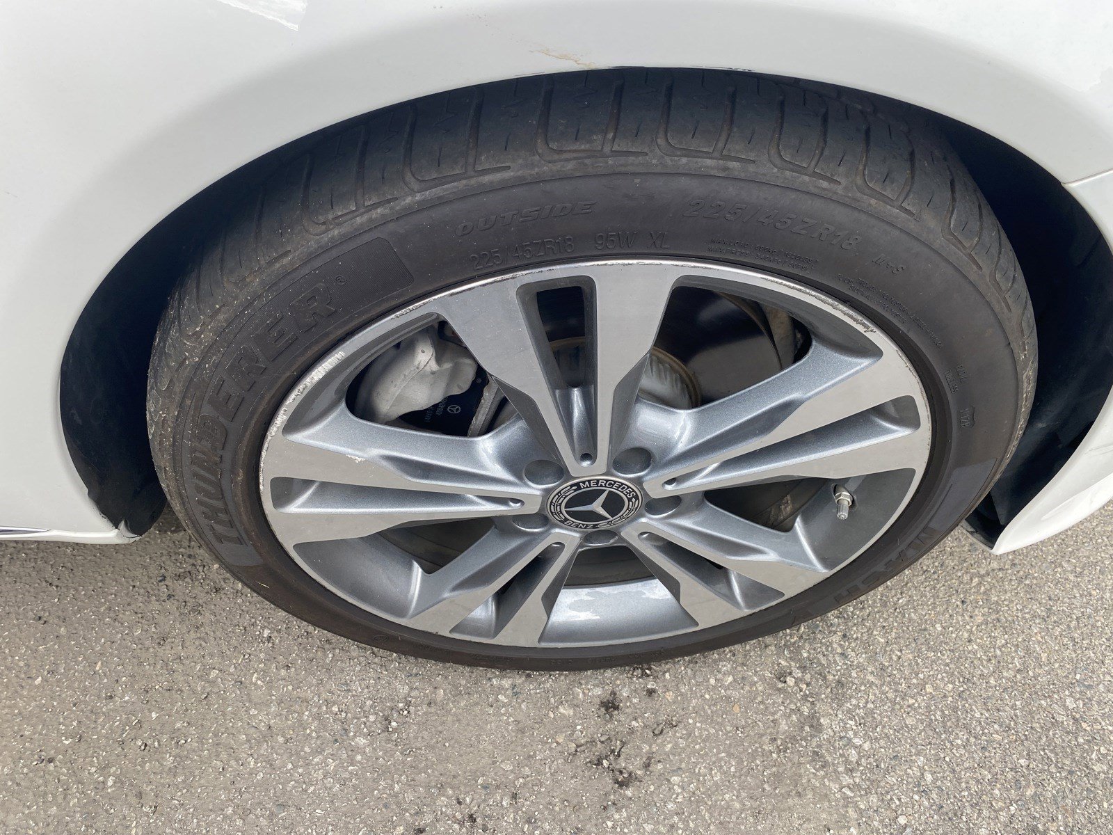 Used 2018 Mercedes-Benz CLA 250 image 21