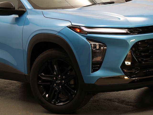 New 2026 Chevrolet Trax ACTIV w/ Driver Confidence Package image 3