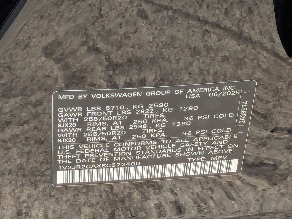 Used 2025 Volkswagen Atlas SE image 33