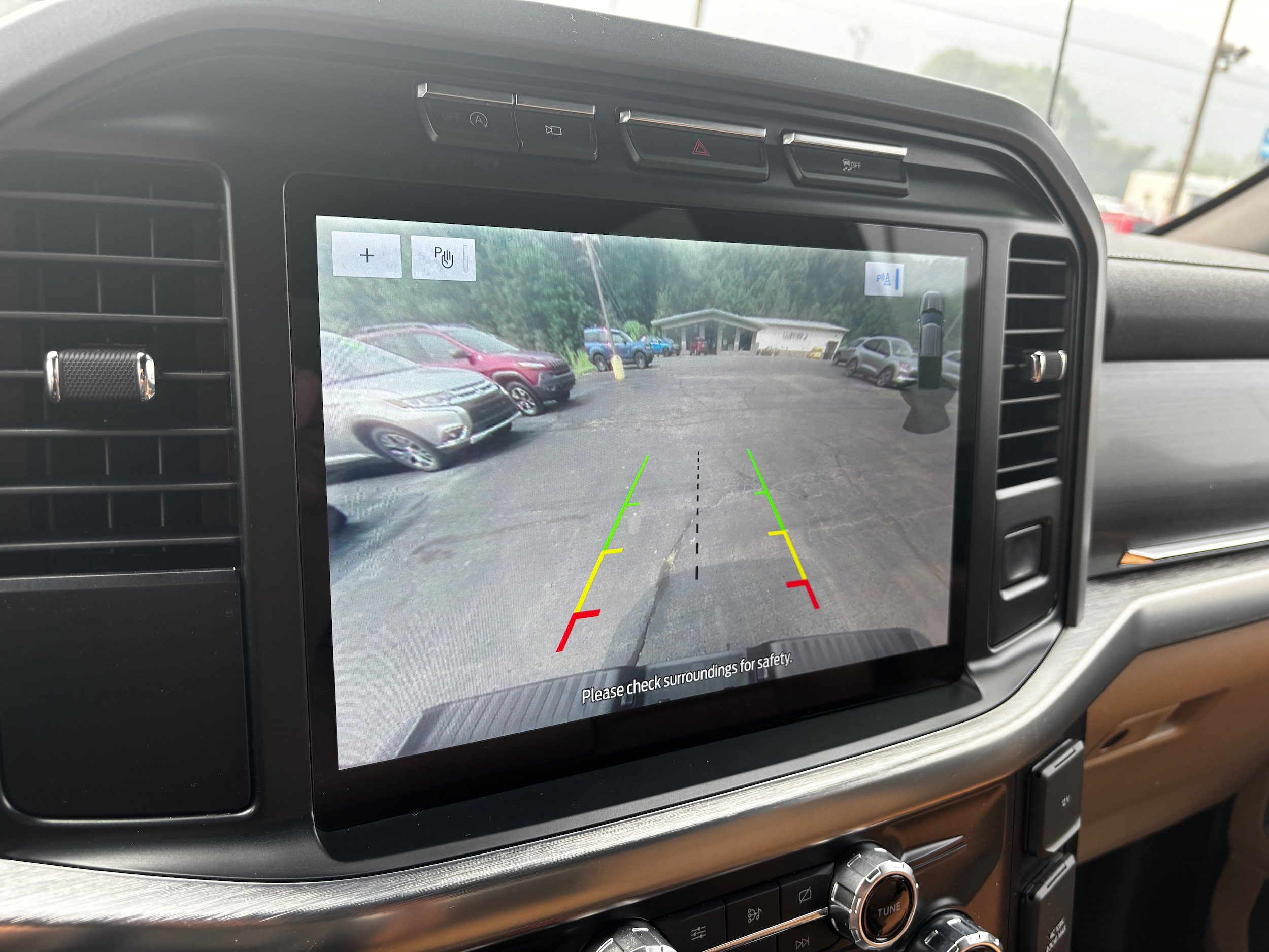 Used 2021 Ford F150 Lariat w/ Equipment Group 502A High AWD/4WD image 18