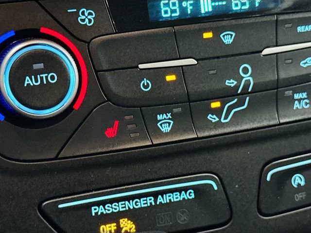 Used 2018 Ford Escape SE image 20