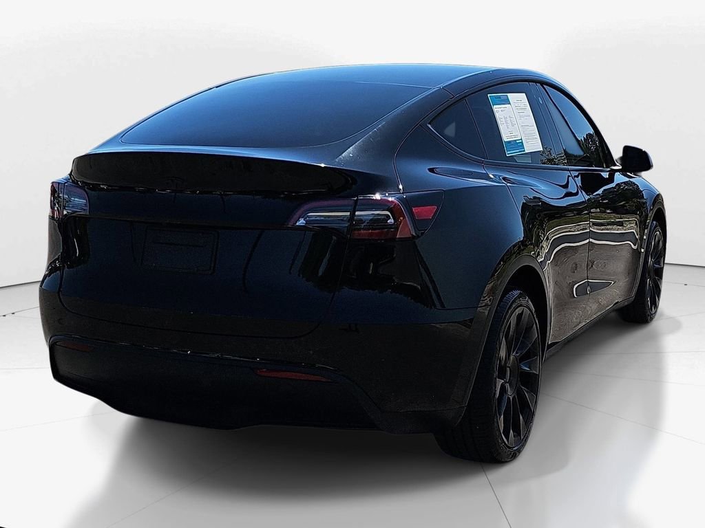 Used 2023 Tesla Model Y Long Range image 5