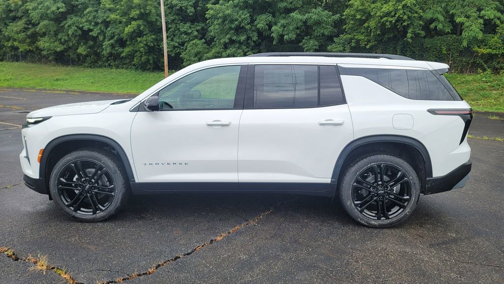 New 2026 Chevrolet Traverse LT w/ Driver Confidence Package image 7
