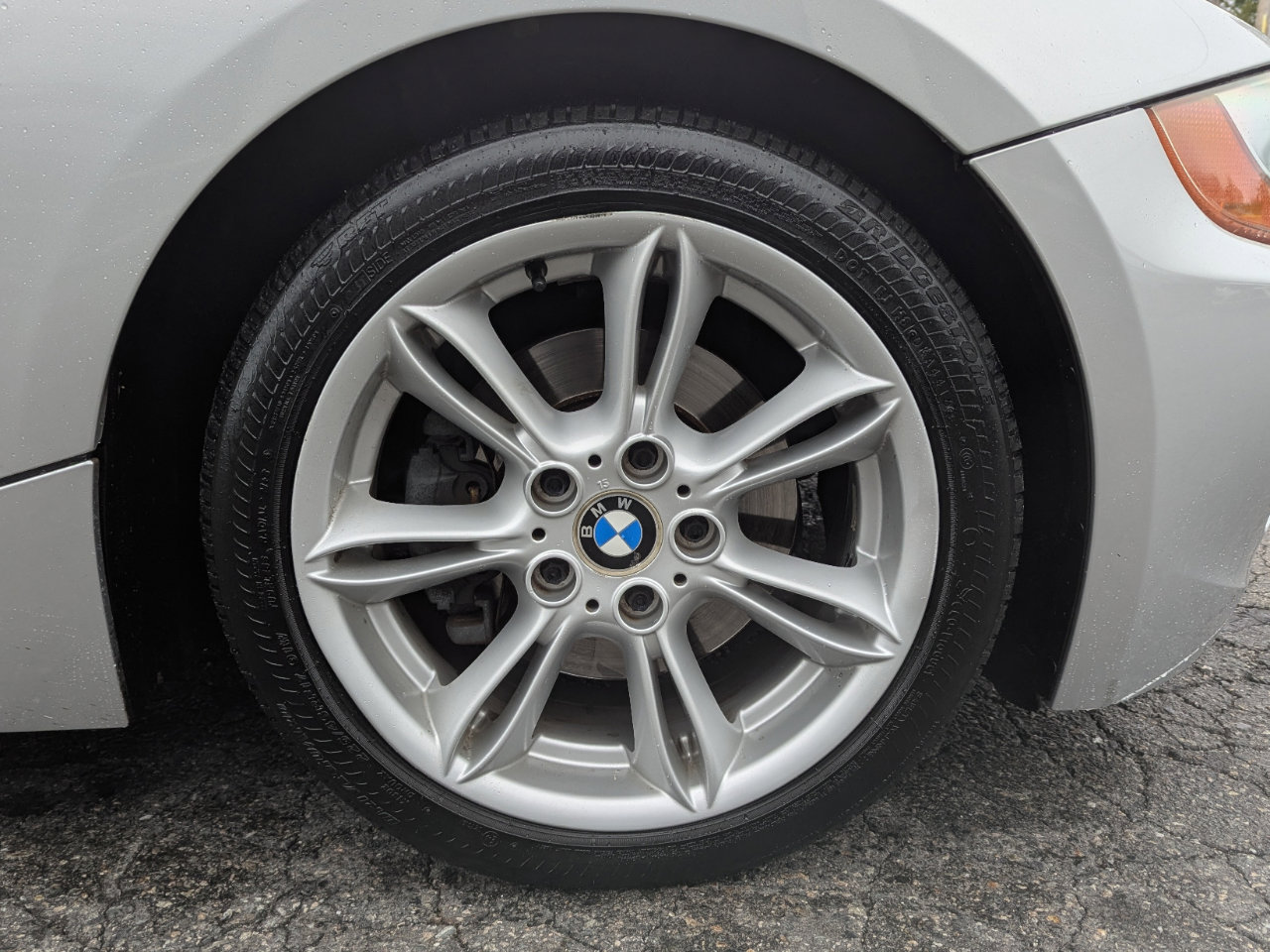 Used 2004 BMW Z4 3.0i image 49