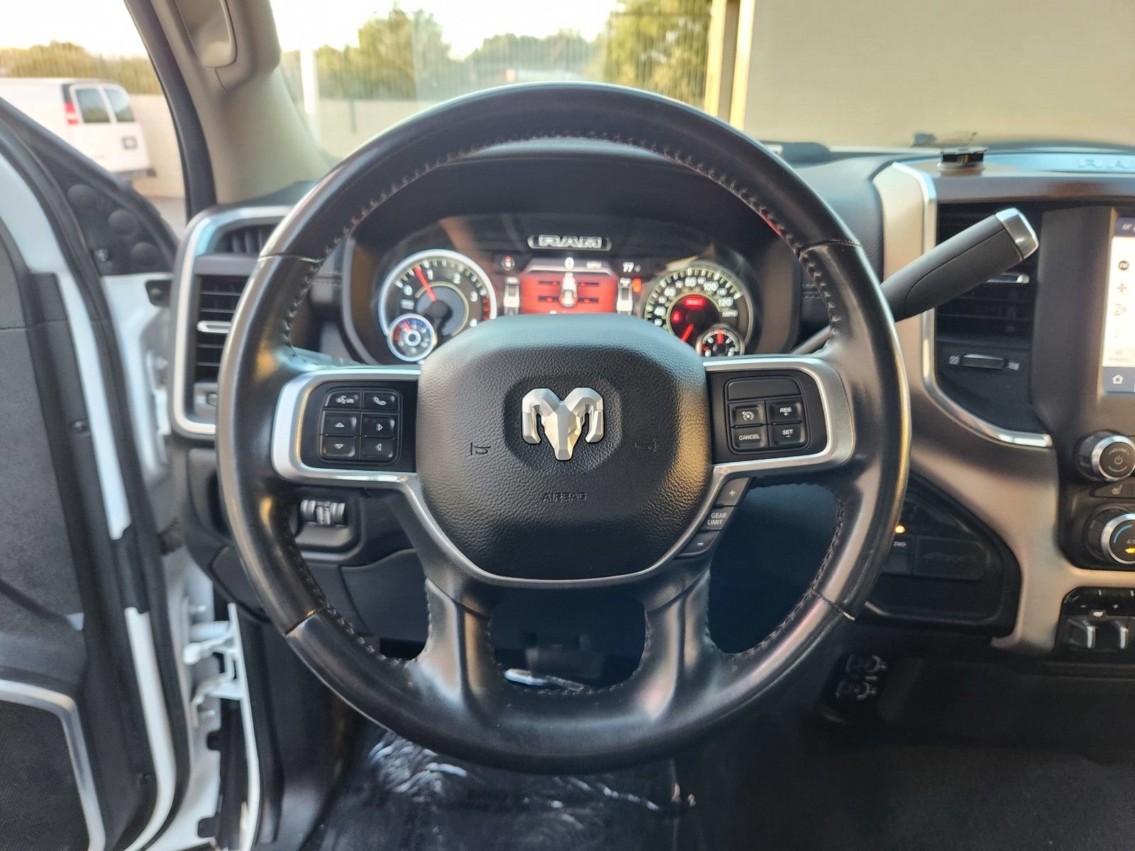 Used 2022 RAM 3500 Laramie AWD/4WD image 14
