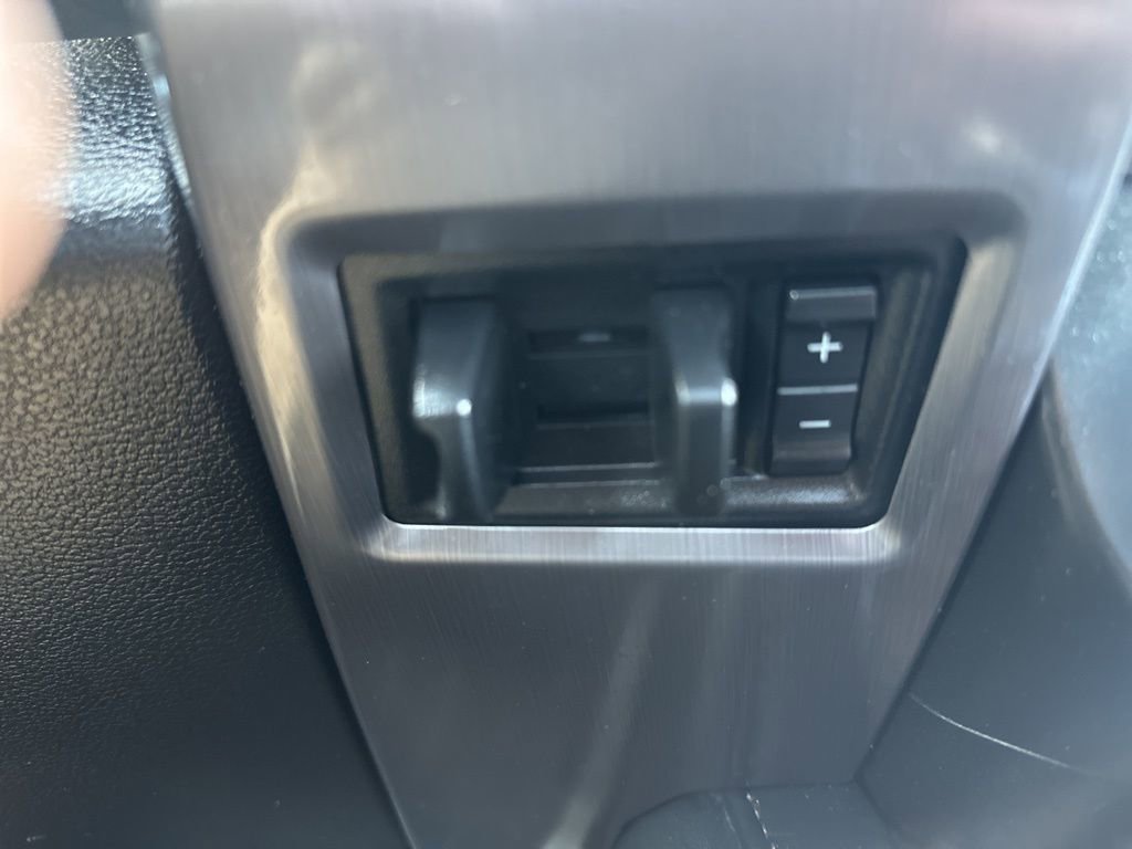 Used 2021 Ford Expedition Platinum image 27