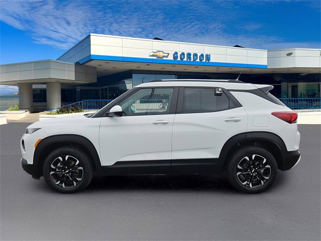 Used 2023 Chevrolet TrailBlazer LT w/ Convenience Package image 3