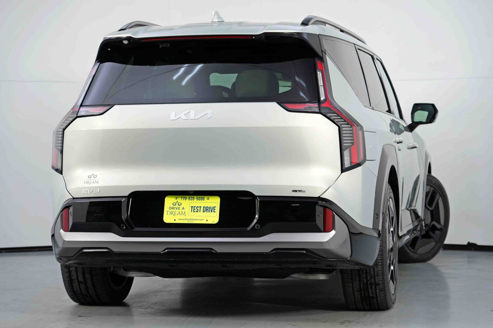 Used 2024 Kia EV9 GT-Line image 5