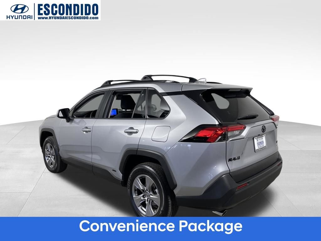 Used 2025 Toyota RAV4 XLE image 3