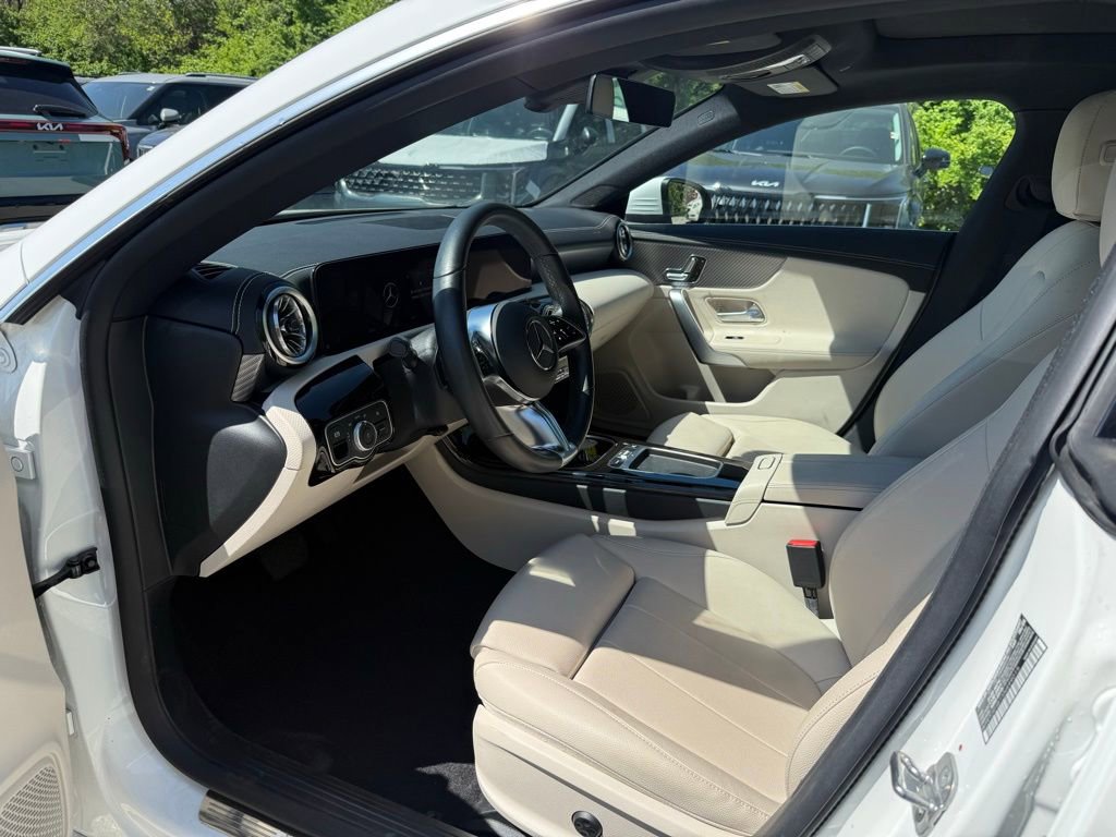 Used 2025 Mercedes-Benz CLA 250 4MATIC image 8