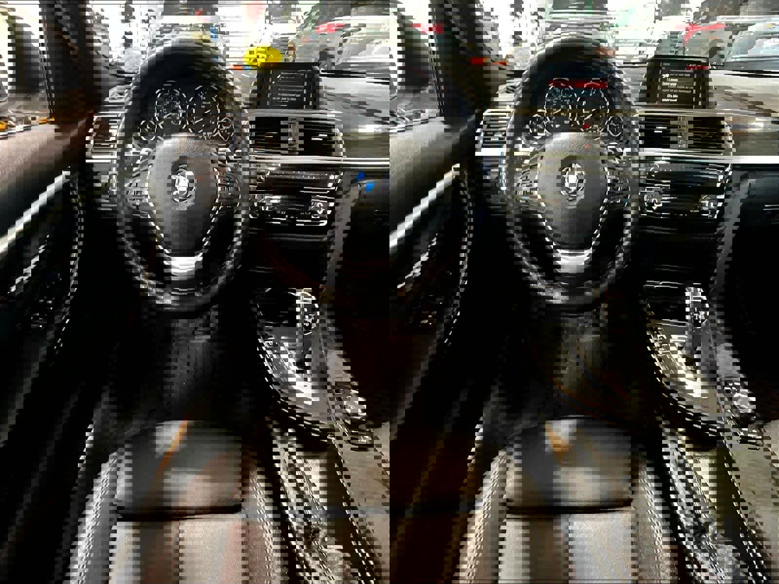 Used 2018 BMW 330i xDrive Sedan w/ Convenience Package image 17