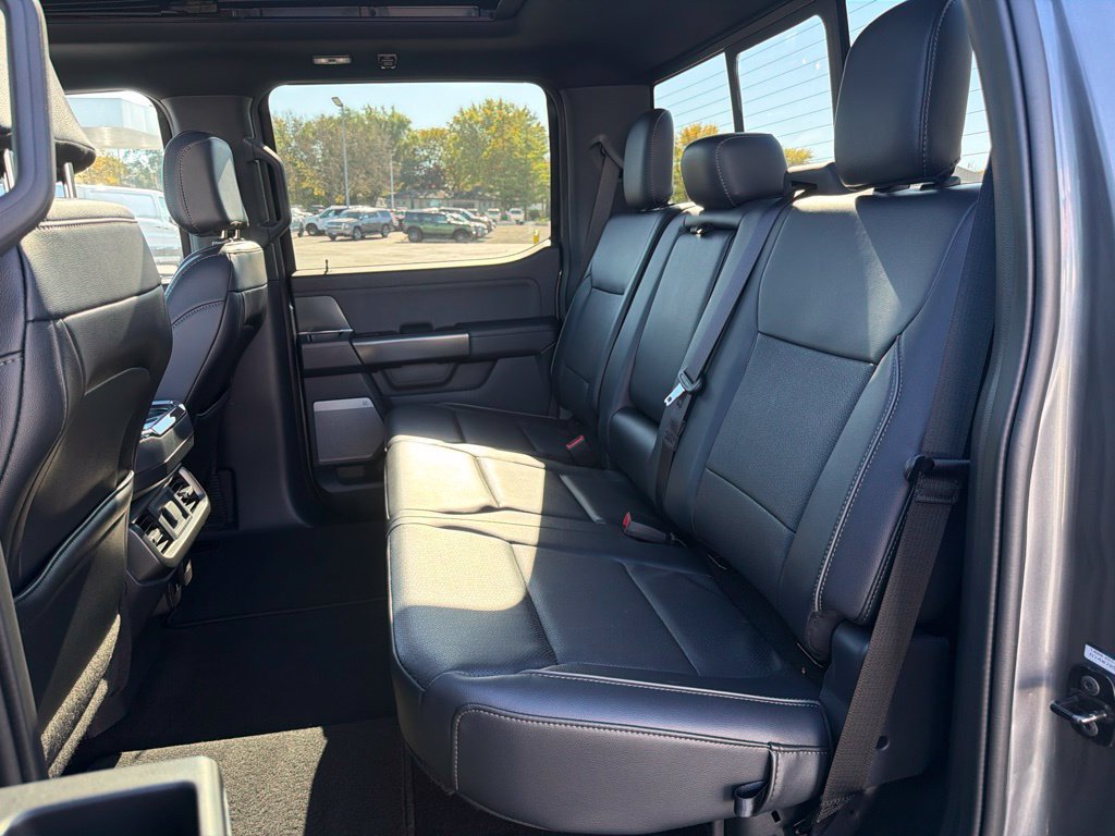 Used 2024 Ford F150 Lariat AWD/4WD image 15