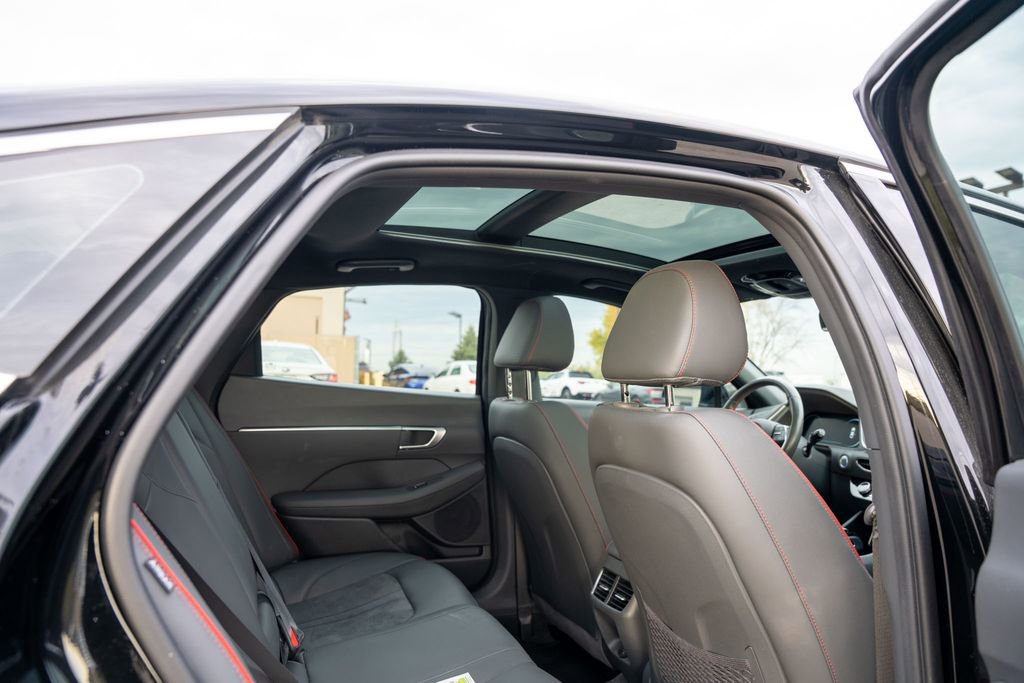 Used 2022 Hyundai Sonata SEL Plus image 14