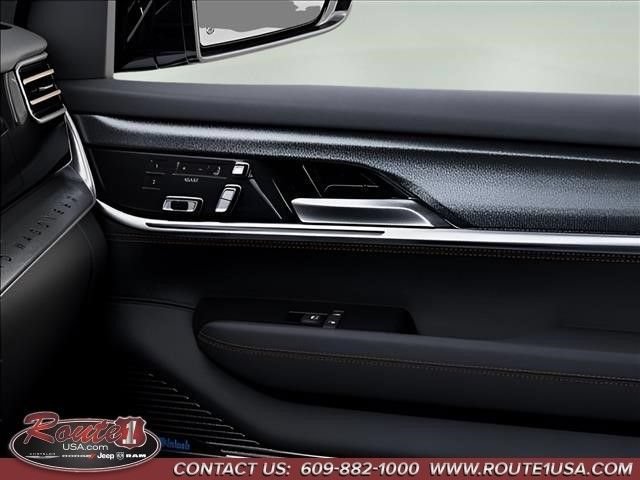 New 2026 Jeep Grand Wagoneer L Summit AWD/4WD image 26