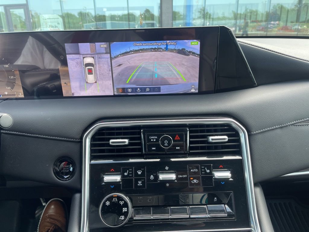 Used 2025 Nissan Armada SL w/ Captain's Chari Seat Package RWD image 16