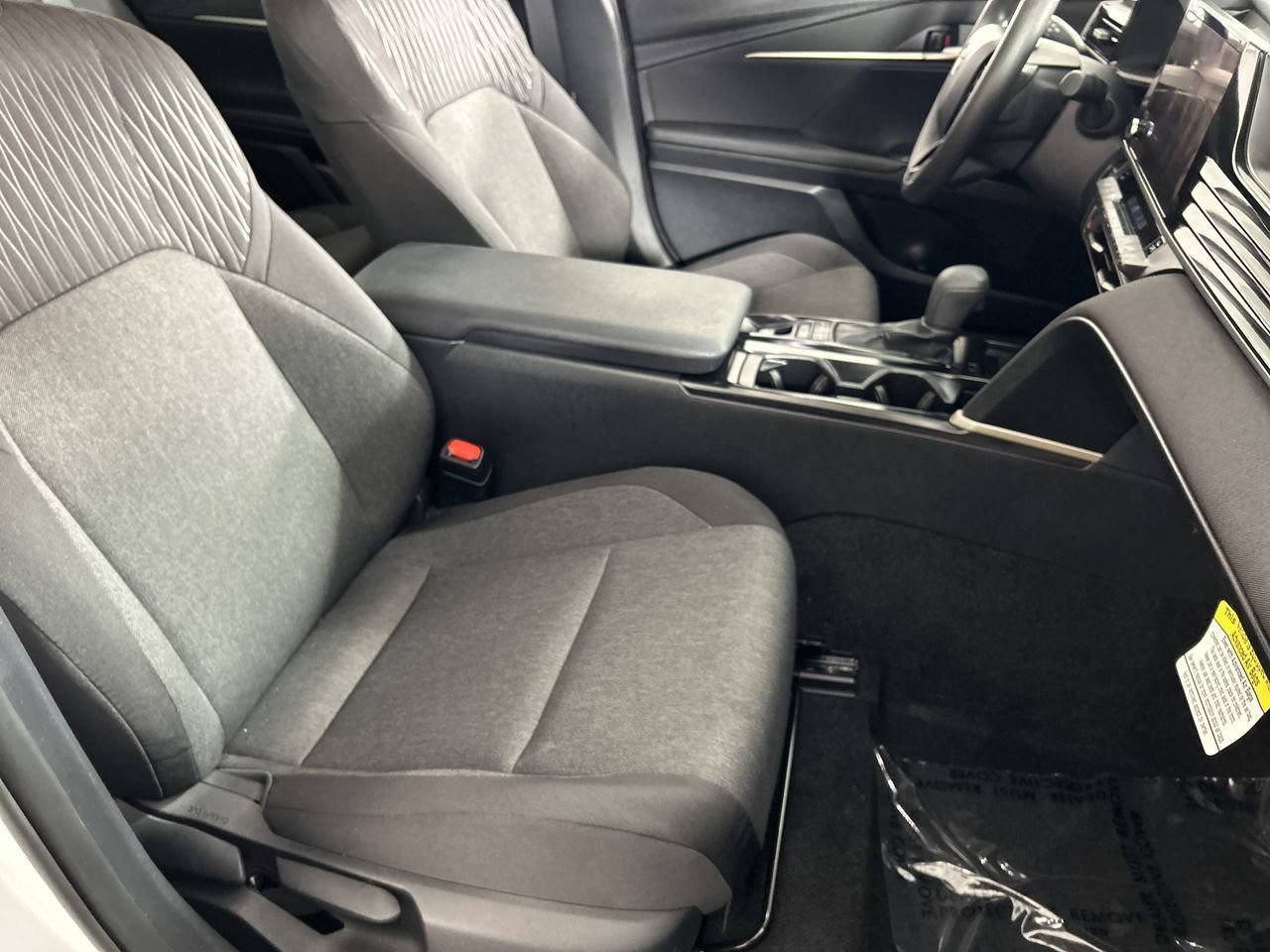 Used 2026 Toyota Camry LE FWD image 26
