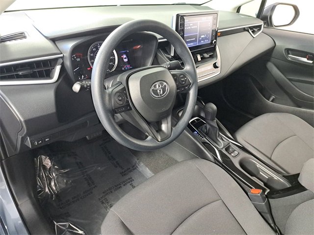 Used 2020 Toyota Corolla LE image 18