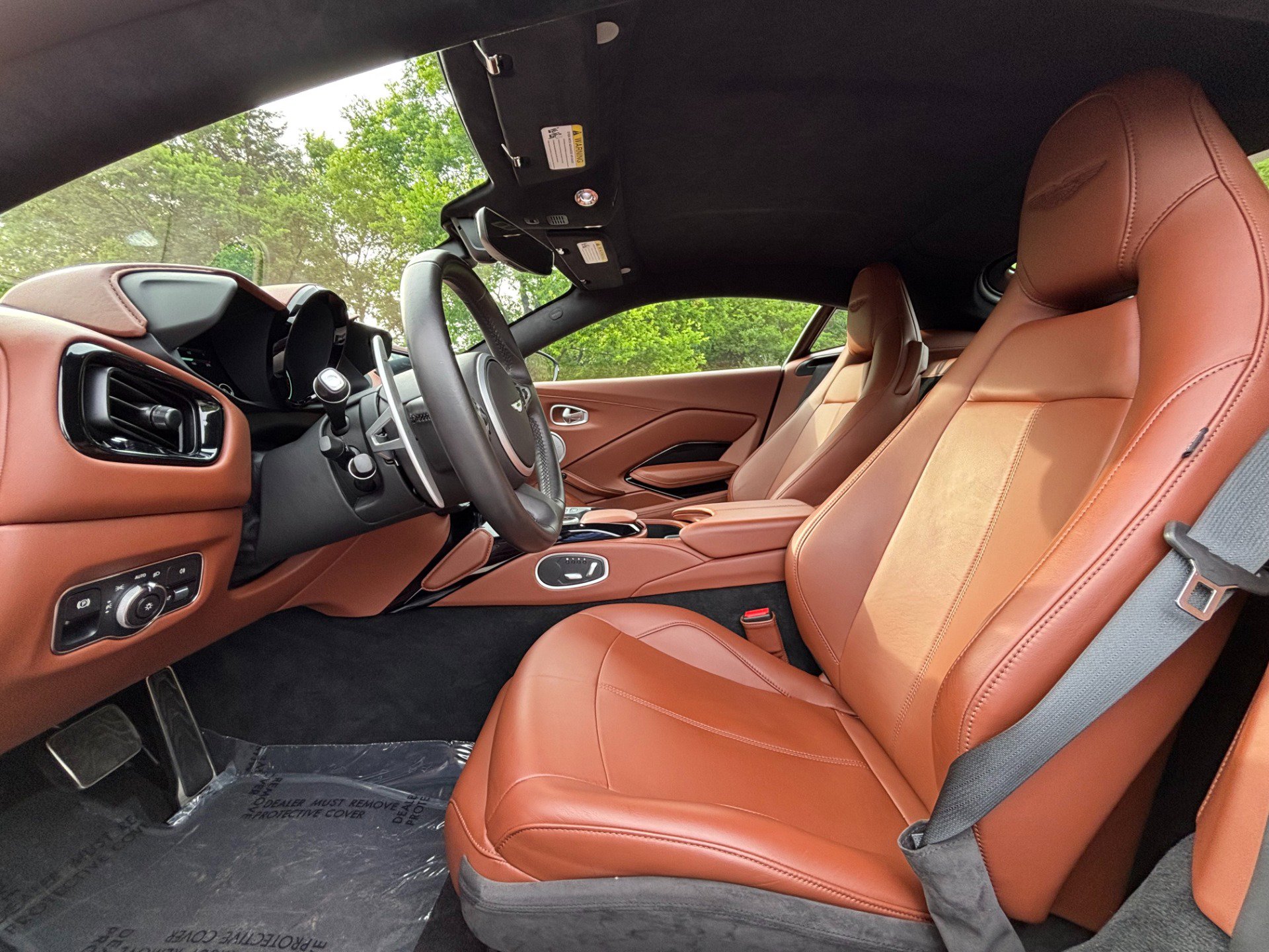 Used 2020 Aston Martin V8 Vantage Coupe RWD image 9