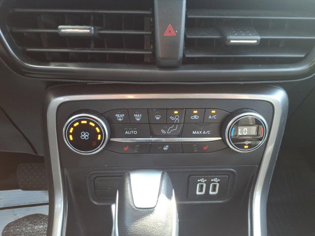 Certified 2021 Ford EcoSport SES w/ Interior Protection Package AWD/4WD image 10